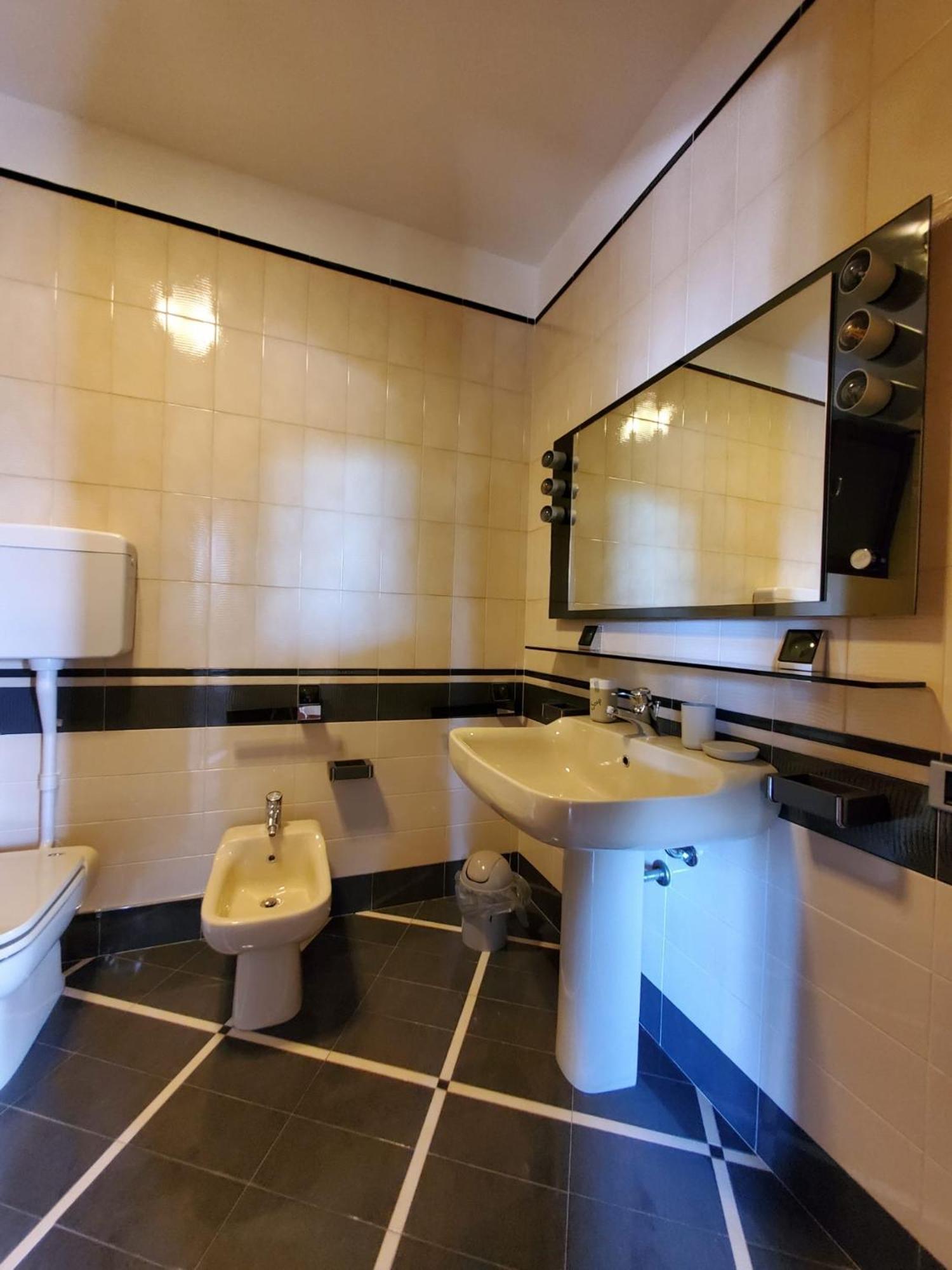 Apartamento Garda Sunshine Toscolano-Maderno Exterior foto