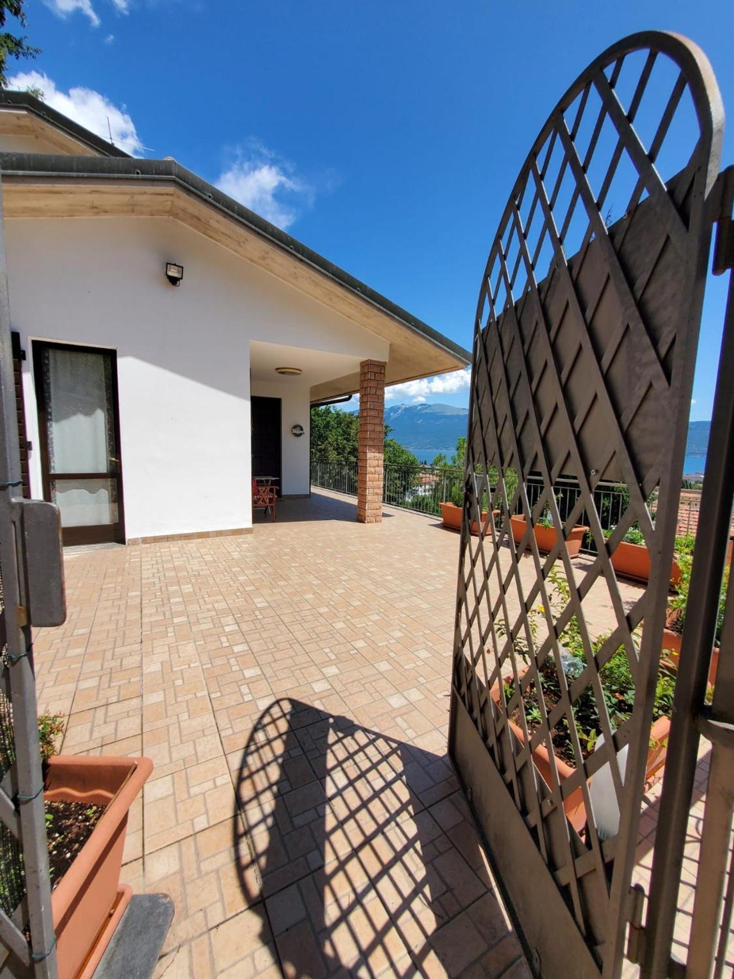Apartamento Garda Sunshine Toscolano-Maderno Exterior foto